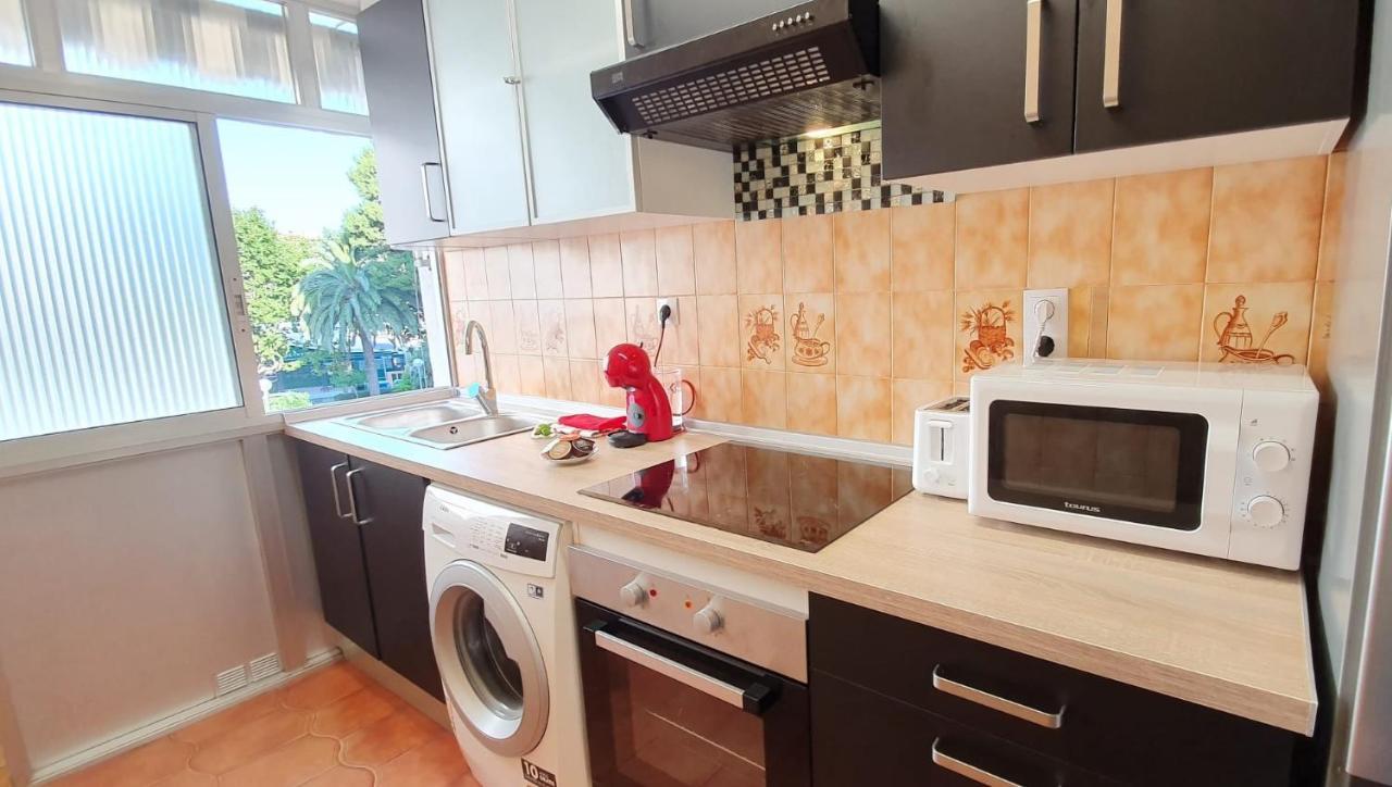 Encantadora Vivienda En El Paseo Maritimo De Salou Exterior photo
