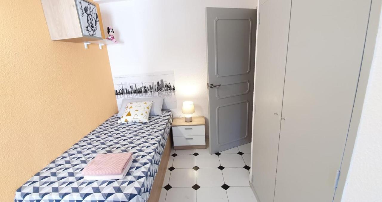 Encantadora Vivienda En El Paseo Maritimo De Salou Exterior photo