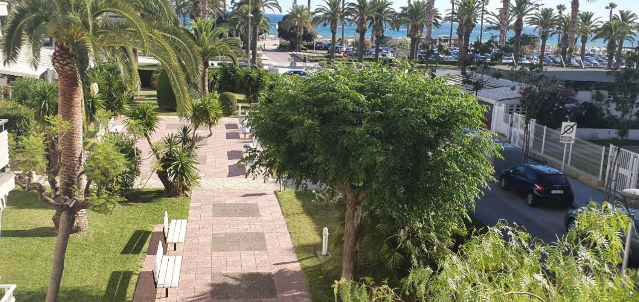 Encantadora Vivienda En El Paseo Maritimo De Salou Exterior photo